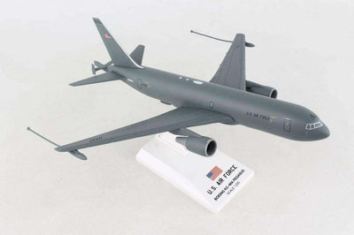 Daron SkyMarks USAF KC-46A 1/200 Scale