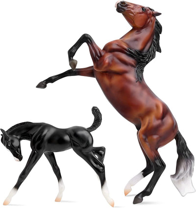 Breyer Horses Freedom Series Wild and Free | Horse and Foal Set | Horse Toy | 9.75" x 7" | 1:12 Scale