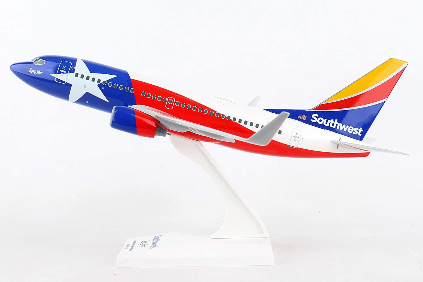 Daron Worldwide Skymarks Southwest 737-700 1/130 Lonestar