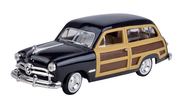 Motor Max Timeless Legends 1949 Ford Woody Wagon 1:24