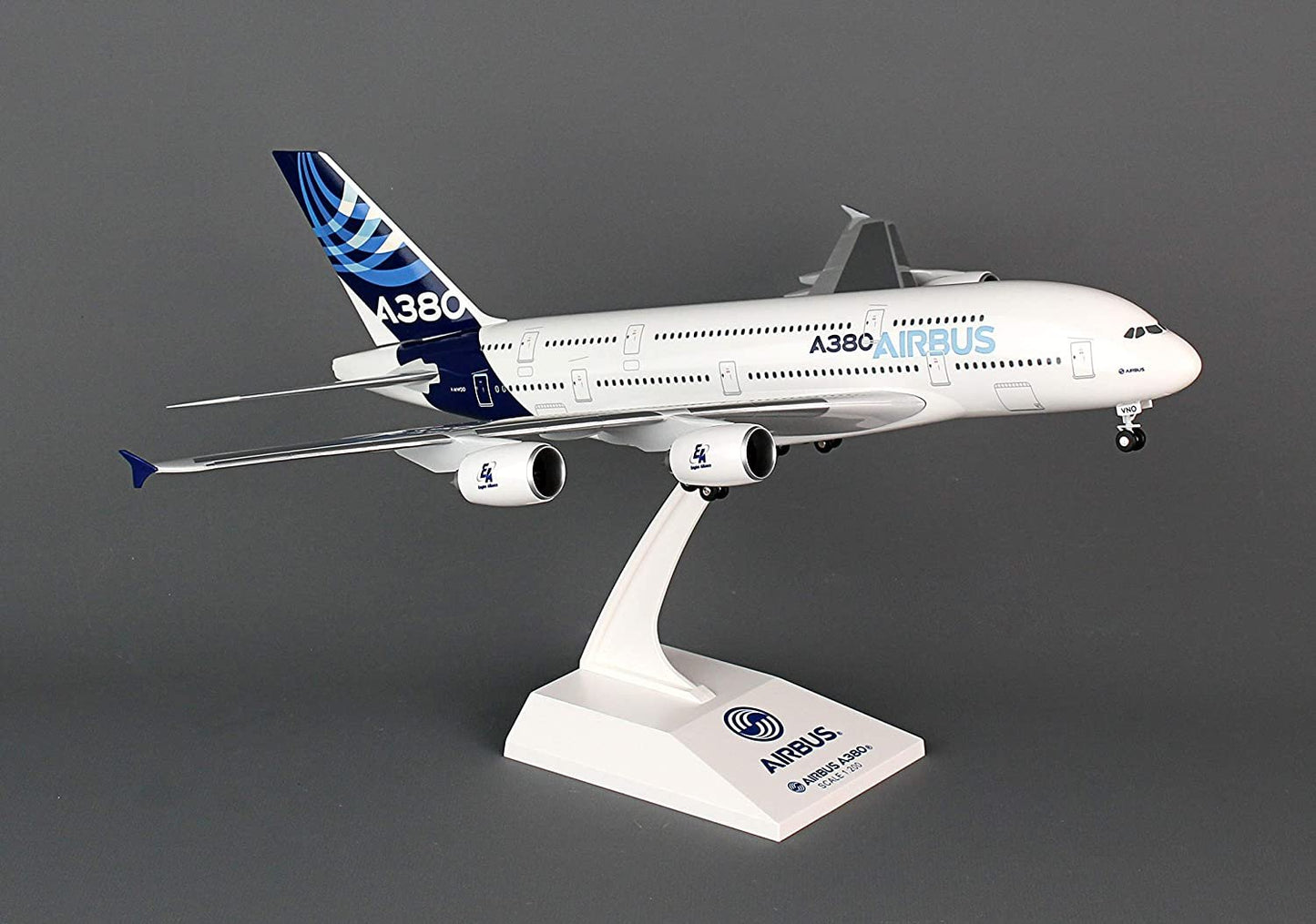 Daron SkyMarks Airbus A380-800 1/200 Scale