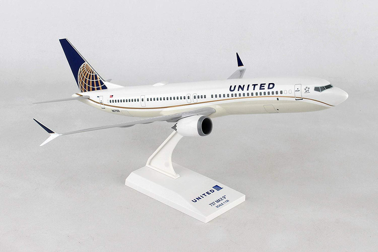 Daron Skymarks United 737 Max 1/130 Scale