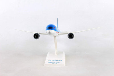 Daron Skymarks Air Tahiti Nui B787-9 1/200th Scale