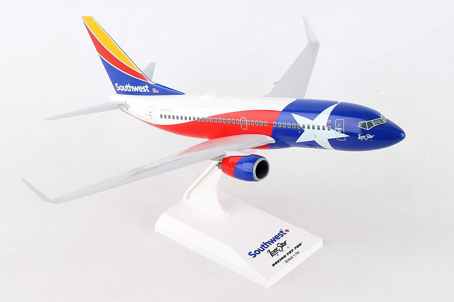 Daron Worldwide Skymarks Southwest 737-700 1/130 Lonestar