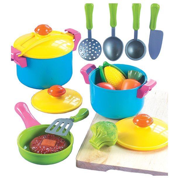 Small World Young Chef's Cookware Set