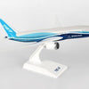 Daron Worldwide SkyMarks Boeing B787-8 1/200 Scale