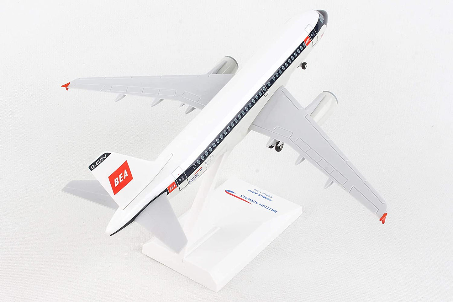 Daron Worldwide Skymarks British A319 1/150 W/GEAR Bea Retro