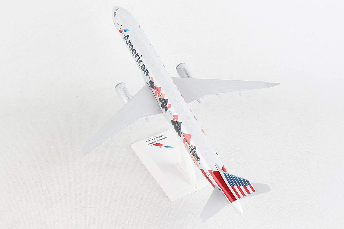 Daron Worldwide Skymarks American A321 1/150 Stand Up